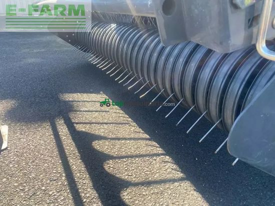 Empacadora gigant - Claas - rollant340 contacter 06 31 56 12 02