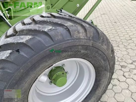 Empacadora gigant - Krone - comprima v 150 xc xtreme