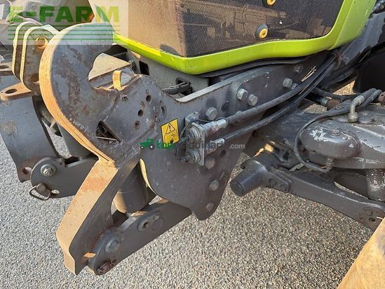 Tractor agrícola - Claas - 820