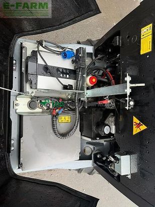 Minicargadora - Giant - g2200e x-tra