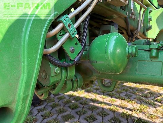 Tractor agrícola - John Deere - 6100m + john deere 623r
