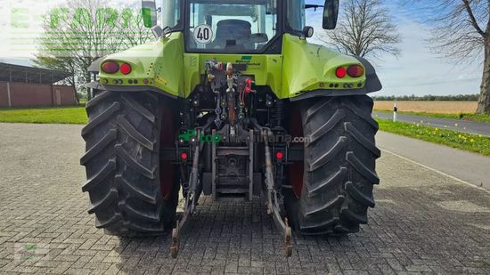 Tractor agrícola - Claas - arion 520 cis