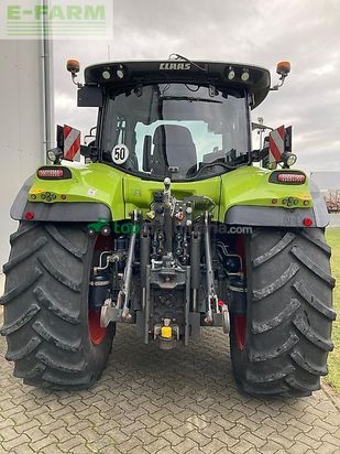 Tractor agrícola - Claas - arion 660 cmatic