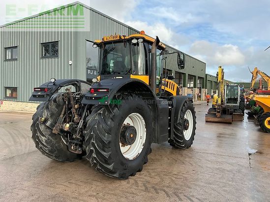 Tractor agrícola - Claas - 810 axion tractor (st25759)