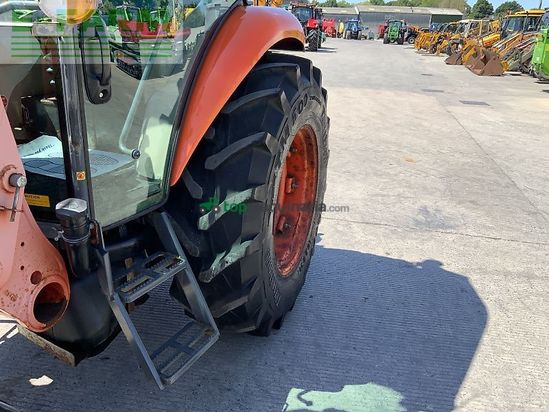 Tractor agrícola - Kubota - m7060 tractor (st23817)