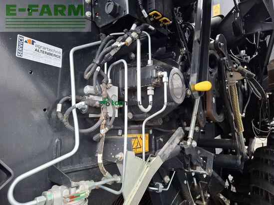 Empacadora gigant - New Holland - bb 1270 rc loopmaster / bb1270