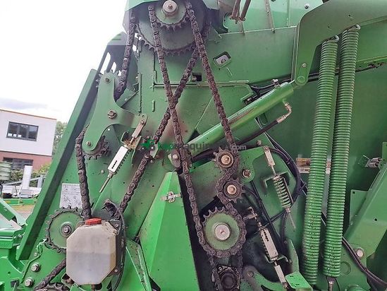 Empacadora gigant - John Deere - v461r