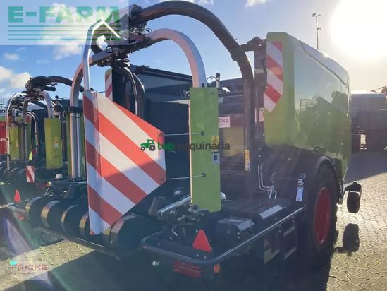 Empacadora gigant - Claas - rollant 630 rc uniwrap