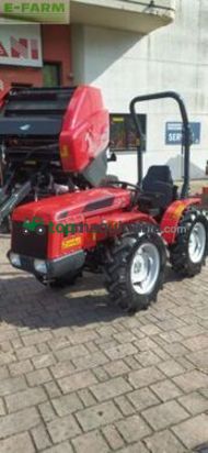 Tractor agrícola -  - tigre 3200 dt