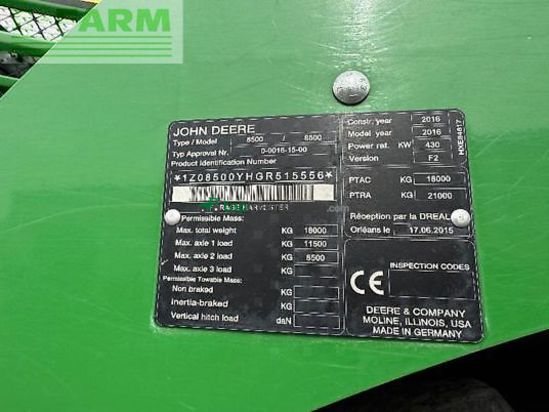 Cosechadora de Cereal - John Deere - 8500