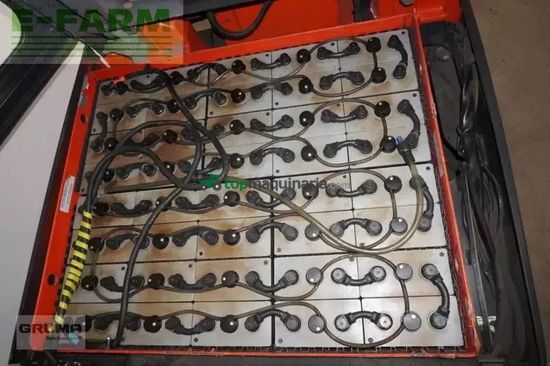 Elevadora - Linde - e 35/600 h 388