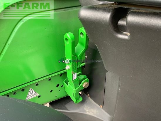 Tractor agrícola - John Deere - 6215r premium edition tractor (st26613)