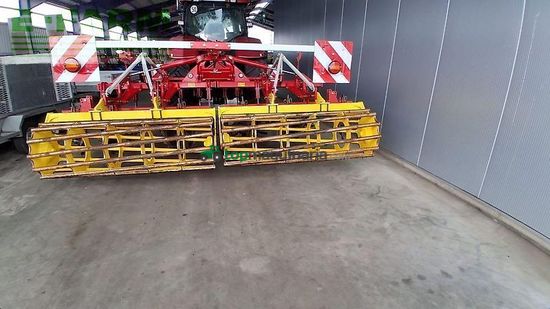 Cultivador - Pöttinger - synkro 4030 k