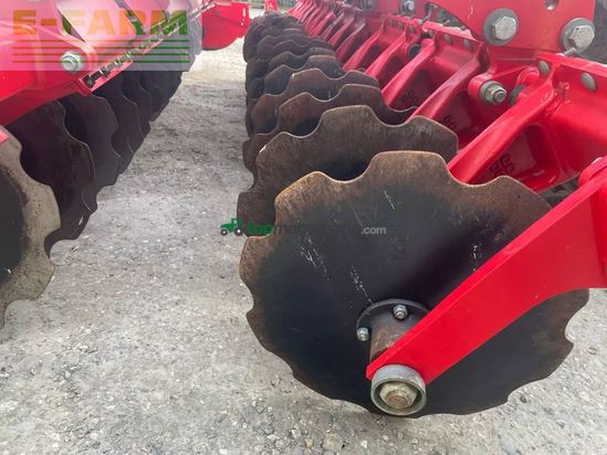 Cultivador - Pöttinger - terradisc 4001k