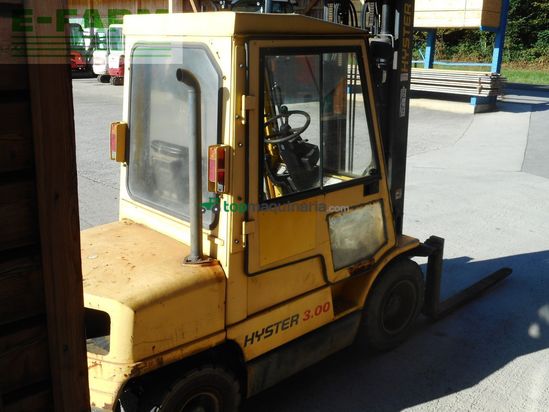Elevadora - Hyster - h3.00xm ( perkins motor ) kabine + ss