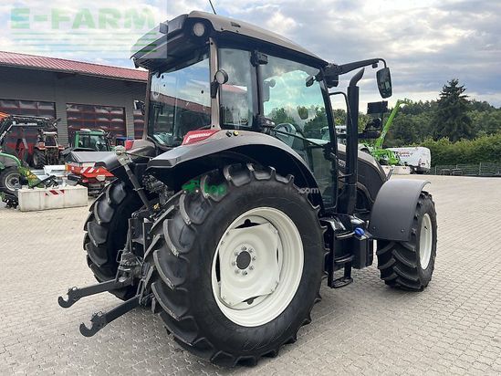 Tractor agrícola - Valtra - a 105h4