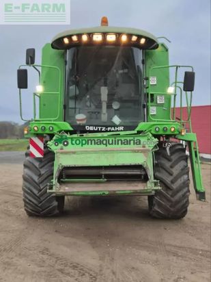 Cosechadora de Cereal - Deutz-Fahr - 5690 hts