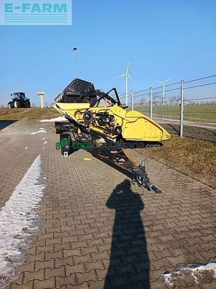 Cosechadora de Cereal - New Holland - cr 8.80