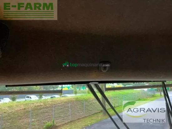 Cosechadora de Cereal - New Holland - cx 8.80 raupe