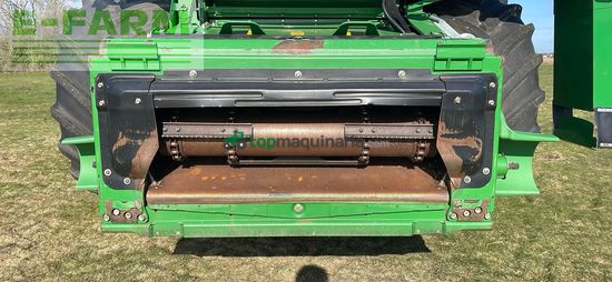 Cosechadora de Cereal - John Deere - S685