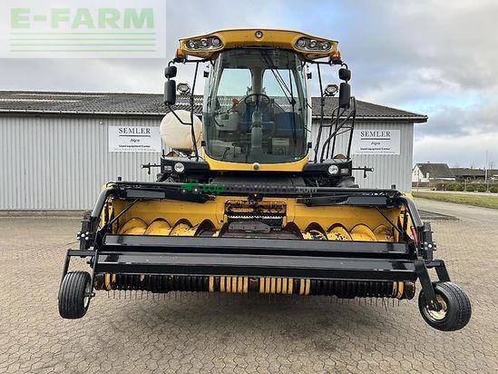 Cosechadora de Cereal - New Holland - fr 600