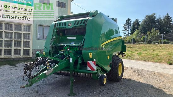 Empacadora gigant - John Deere - V461R