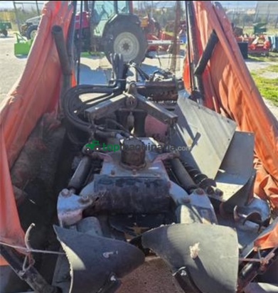 Paraguas recolector  delantero mixto de almendra y aceituna agromelca.