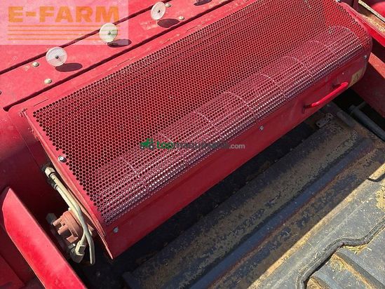 Empacadora gigant - Massey Ferguson - mf 2170 tc