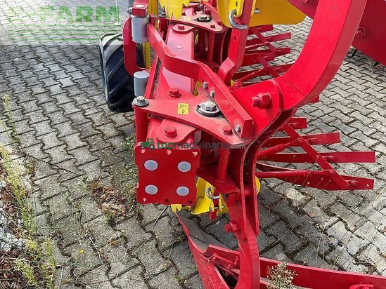 Arado - Pöttinger - servo 4000plus