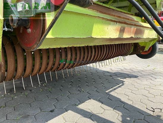 Empacadora gigant - Claas - quadrant 1200 rc
