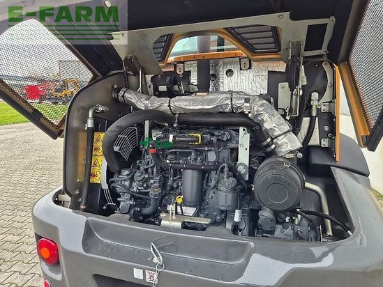 Minicargadora - Case IH - 321f std xr evo