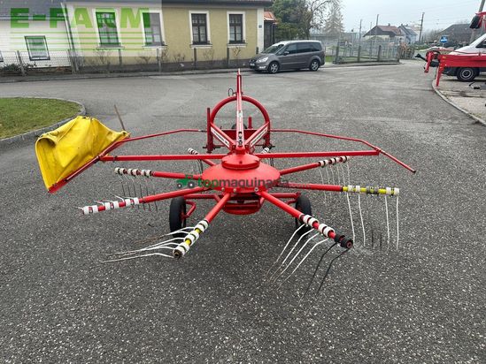 Rastrillo - Pöttinger - TOP 322