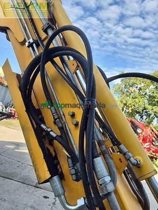 Tractor agrícola - John Deere - 6820 mit herder grenadier mbk502ls