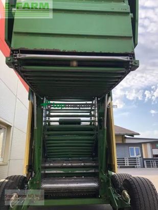 Empacadora gigant - Krone - vario pack 1800 multicut