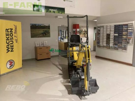 Excavadora - Wacker Neuson - 803