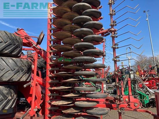 Sembradora - Kverneland - u-drill 6000