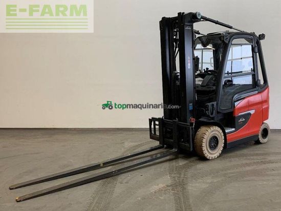 Elevadora - Linde - e 25/600 h 1252