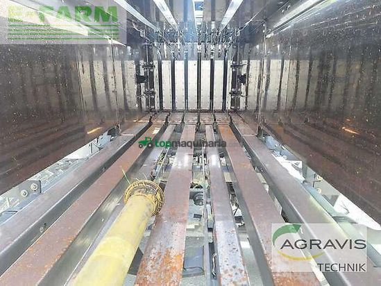 Empacadora gigant - Claas - quadrant 3300 fc t