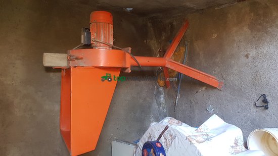 Molino eléctrico monofásico para cereales de 3CV