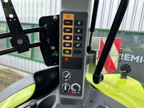 Tractor agrícola - Claas - arion 660