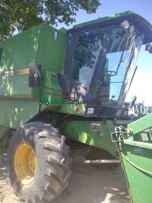 Cosechadora de Cereal - John Deere - 1072