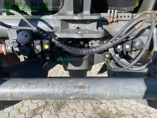 Esparcidor - Claas - xerion 3800 trac vc mit gülleaufbau sgt TRAC VC