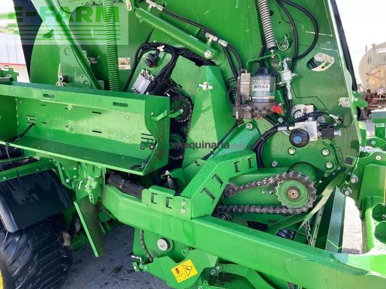 Empacadora gigant - John Deere - c451r