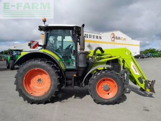 Tractor agrícola - Claas - arion530