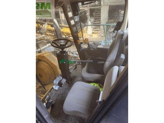 Cosechadora de Cereal - John Deere - 7400 4rm