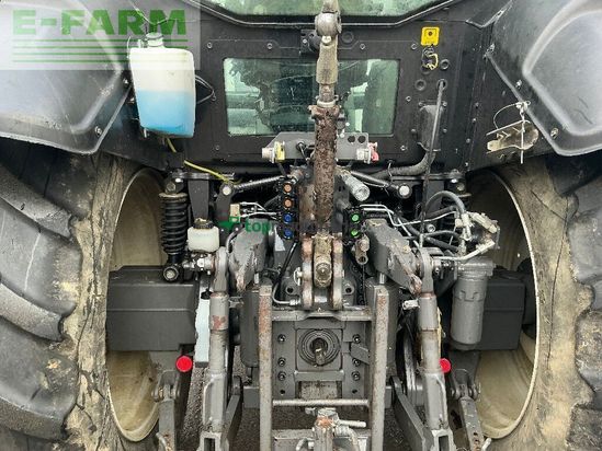 Tractor agrícola - Valtra - n 123