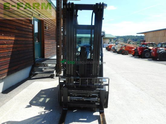 Elevadora - Toyota - 02-8fdf25 triplex + ss + zv + kabine