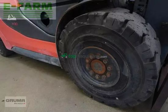 Elevadora - Linde - h 30 t 1202