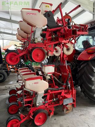 Sembradora monograno mecanica - Gaspardo - mti 8 + fronttank