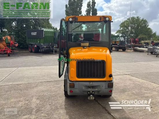 Minicargadora -  - giant v 6004 t